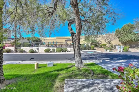 6533 N 18th Pl, Phoenix, AZ 85016 photo 2