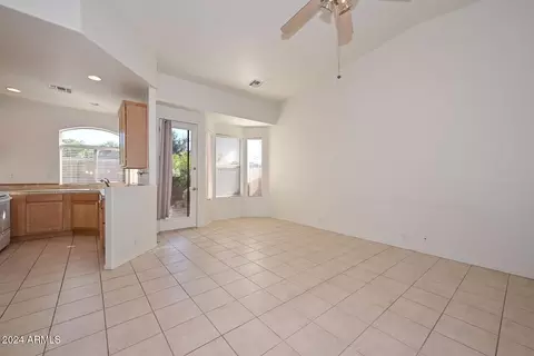 6533 N 18th Pl, Phoenix, AZ 85016 photo 8