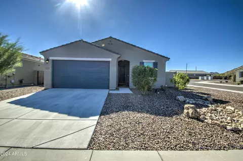 4641 W Stonecrop Dr, San Tan Valley, AZ 85142