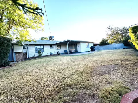 Exterior - 4936 E Coronado Rd, Phoenix, AZ 85008 photo 3 of 5
