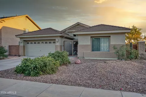 14473 W Hearn Rd, Surprise, AZ 85379