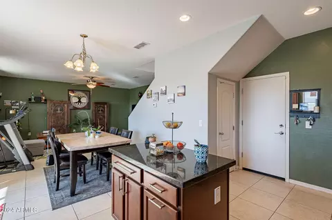 3429 E Wayland Dr, Phoenix, AZ 85040 photo 11