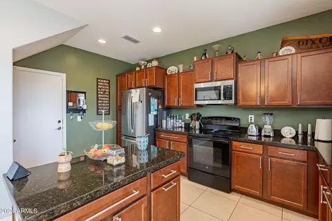 3429 E Wayland Dr, Phoenix, AZ 85040 photo 10