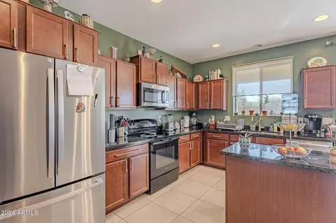 3429 E Wayland Dr, Phoenix, AZ 85040 photo 12