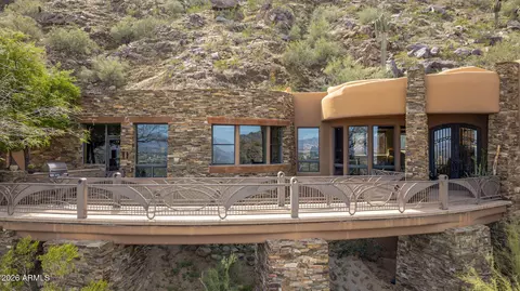 5802 E Cholla Ln, Paradise Valley, AZ 85253