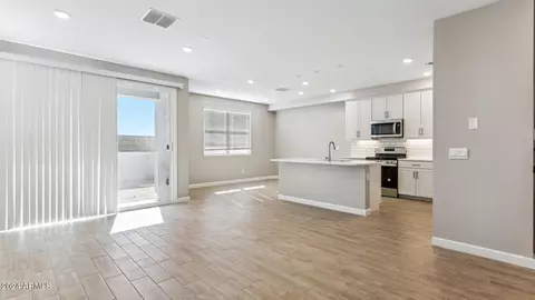 5829 E Ringtail Way, Phoenix, AZ 85054 photo 5