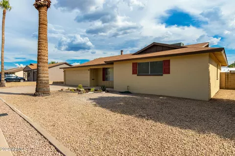 2175 E Palmcroft Dr, Tempe, AZ 85282 photo 3