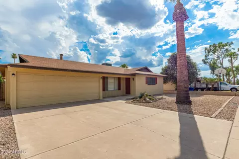 2175 E Palmcroft Dr, Tempe, AZ 85282 photo 2