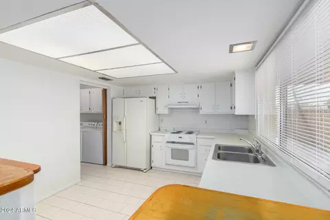2175 E Palmcroft Dr, Tempe, AZ 85282 photo 12