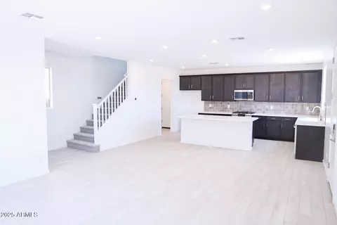 2445 W Rowel Rd, Phoenix, AZ 85085 photo 4