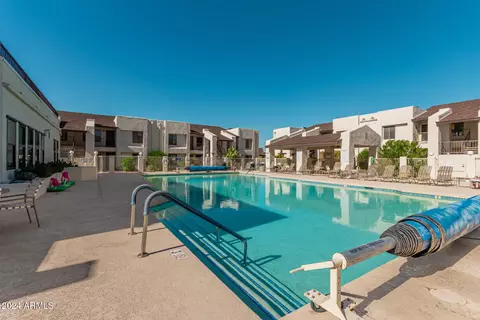 5518 E Lindstrom Ln #3032, Mesa, AZ 85215