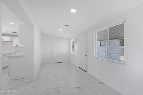 1526 S Grand Dr, Apache Junction, AZ 85120 photo 13