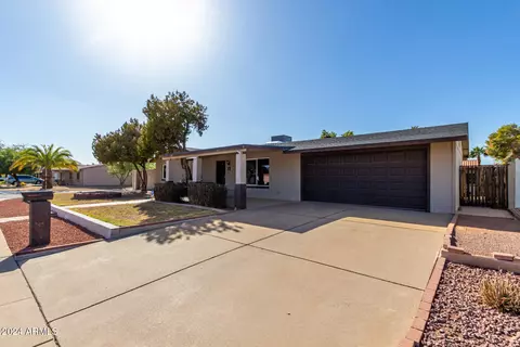 11602 N 32nd Pl, Phoenix, AZ 85028