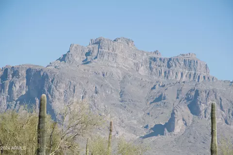 2161 E Junction St, Apache Junction, AZ 85119 photo 5