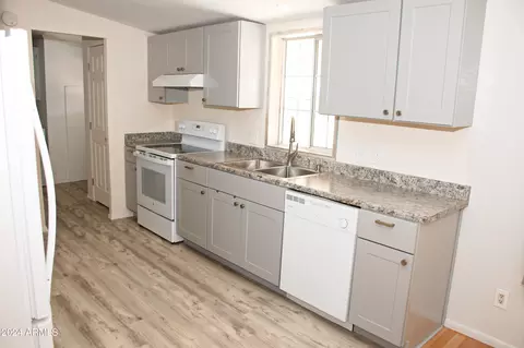 2161 E Junction St, Apache Junction, AZ 85119 photo 9
