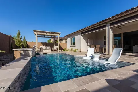 24686 N 175th Ave, Surprise, AZ 85387