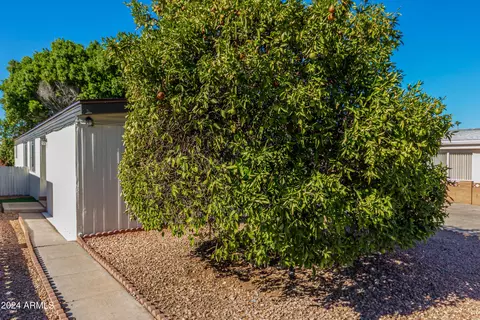 266 S Winthrop --, Mesa, AZ 85204 photo 6