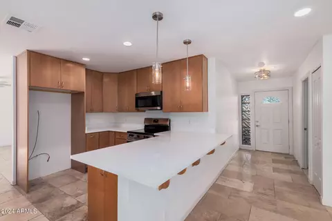 1025 E Carson Dr, Tempe, AZ 85282 photo 12