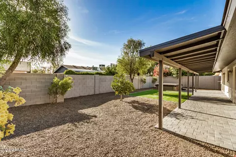 1025 E Carson Dr, Tempe, AZ 85282 photo 33