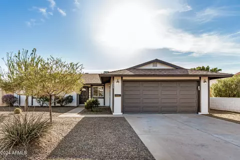 1025 E Carson Dr, Tempe, AZ 85282
