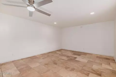 1025 E Carson Dr, Tempe, AZ 85282 photo 5