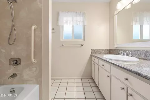 2549 E Cochise Rd, Phoenix, AZ 85028 photo 14
