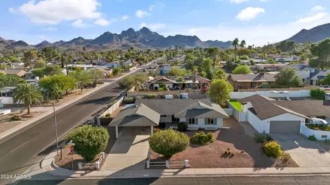 2549 E Cochise Rd, Phoenix, AZ 85028