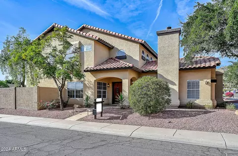 2953 E Calavar Rd, Phoenix, AZ 85032