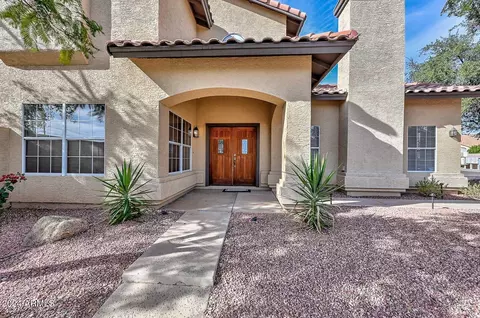 2953 E Calavar Rd, Phoenix, AZ 85032 photo 4