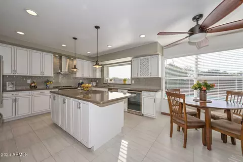 2953 E Calavar Rd, Phoenix, AZ 85032 photo 9
