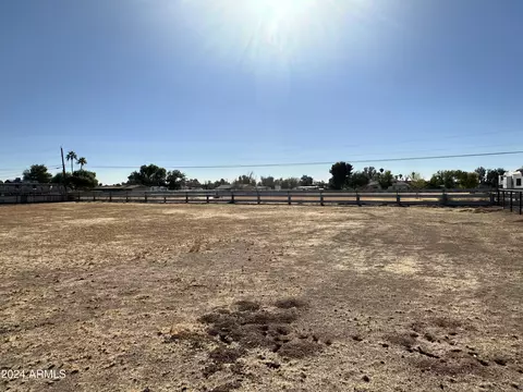 517 E Pony Ln, Gilbert, AZ 85295 photo 20