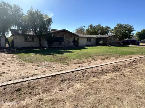 517 E Pony Ln, Gilbert, AZ 85295 photo 2