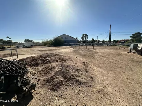 517 E Pony Ln, Gilbert, AZ 85295 photo 22