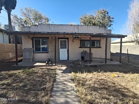 5540 S Glendale Ave, Globe, AZ 85501