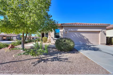 221 N Agua Fria Ln, Casa Grande, AZ 85194