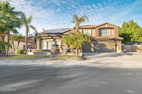 9514 W Running Deer Trl, Peoria, AZ 85383