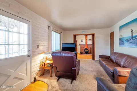 515 S Cardinal Dr, Apache Junction, AZ 85120 photo 4