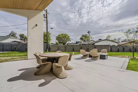 Exterior - 4414 N 29th St, Phoenix, AZ 85016 photo 4 of 10