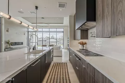Kitchen - 4414 N 29th St, Phoenix, AZ 85016 photo 7 of 8