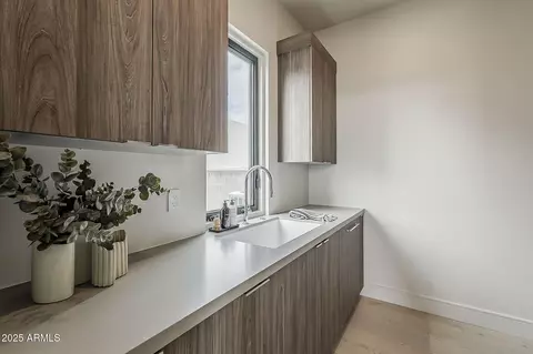 Other - 4414 N 29th St, Phoenix, AZ 85016 photo 2 of 16