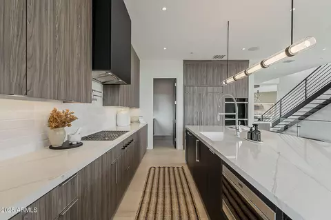 Kitchen - 4414 N 29th St, Phoenix, AZ 85016 photo 3 of 8