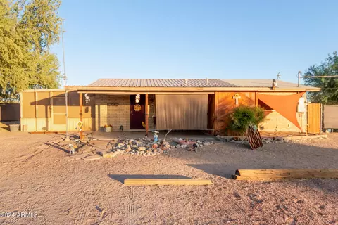 1937 N Valley Dr, Apache Junction, AZ 85120