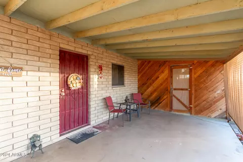 1937 N Valley Dr, Apache Junction, AZ 85120 photo 2