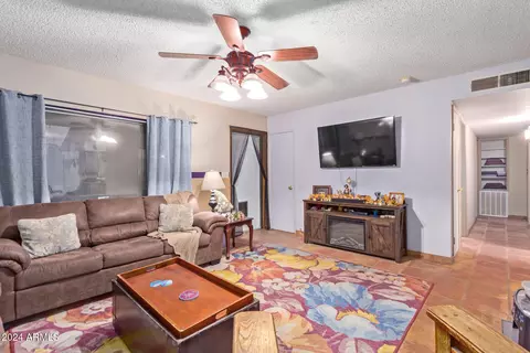 1937 N Valley Dr, Apache Junction, AZ 85120 photo 3