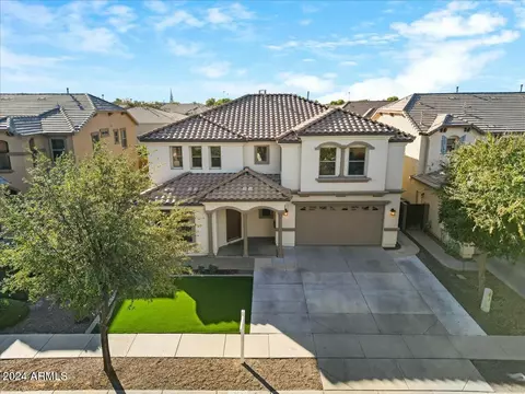 Exterior - 3535 E Melody Ln, Gilbert, AZ 85234 photo 2 of 11