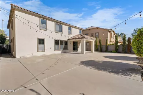 Exterior - 3535 E Melody Ln, Gilbert, AZ 85234 photo 7 of 11