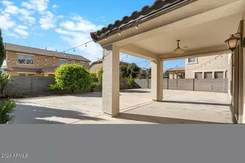 Exterior - 3535 E Melody Ln, Gilbert, AZ 85234 photo 6 of 11