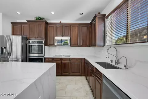 Kitchen - 3535 E Melody Ln, Gilbert, AZ 85234 photo 2 of 3