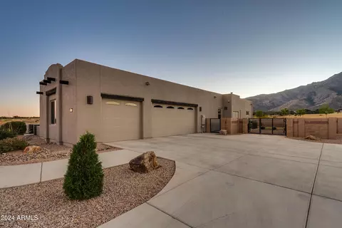 8870 S Welsh Pl, Hereford, AZ 85615 photo 11