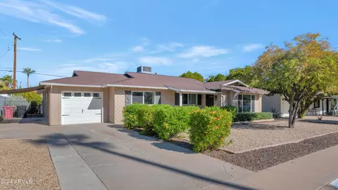 8302 E Columbus Ave, Scottsdale, AZ 85251